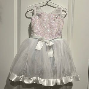 XS white toddler dress
